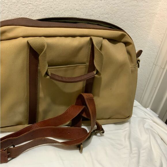 LL BEAN KHAKI CANVAS BROWN LEATHER 18" OVERNIGHT DUFFLE/SHOULDER BAG / C… - Picture 2 of 15
